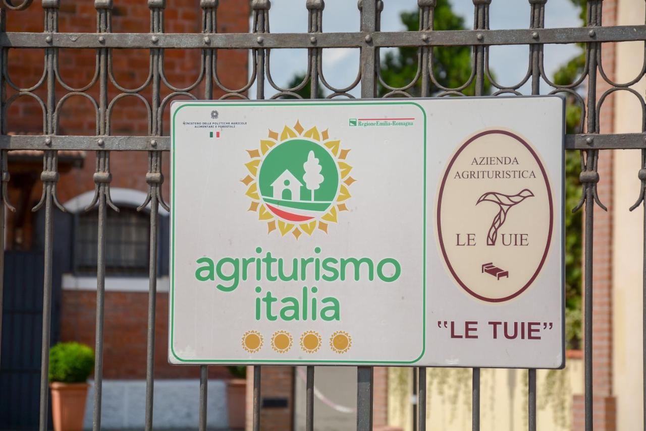 Le Tuie Villa Bologna Buitenkant foto