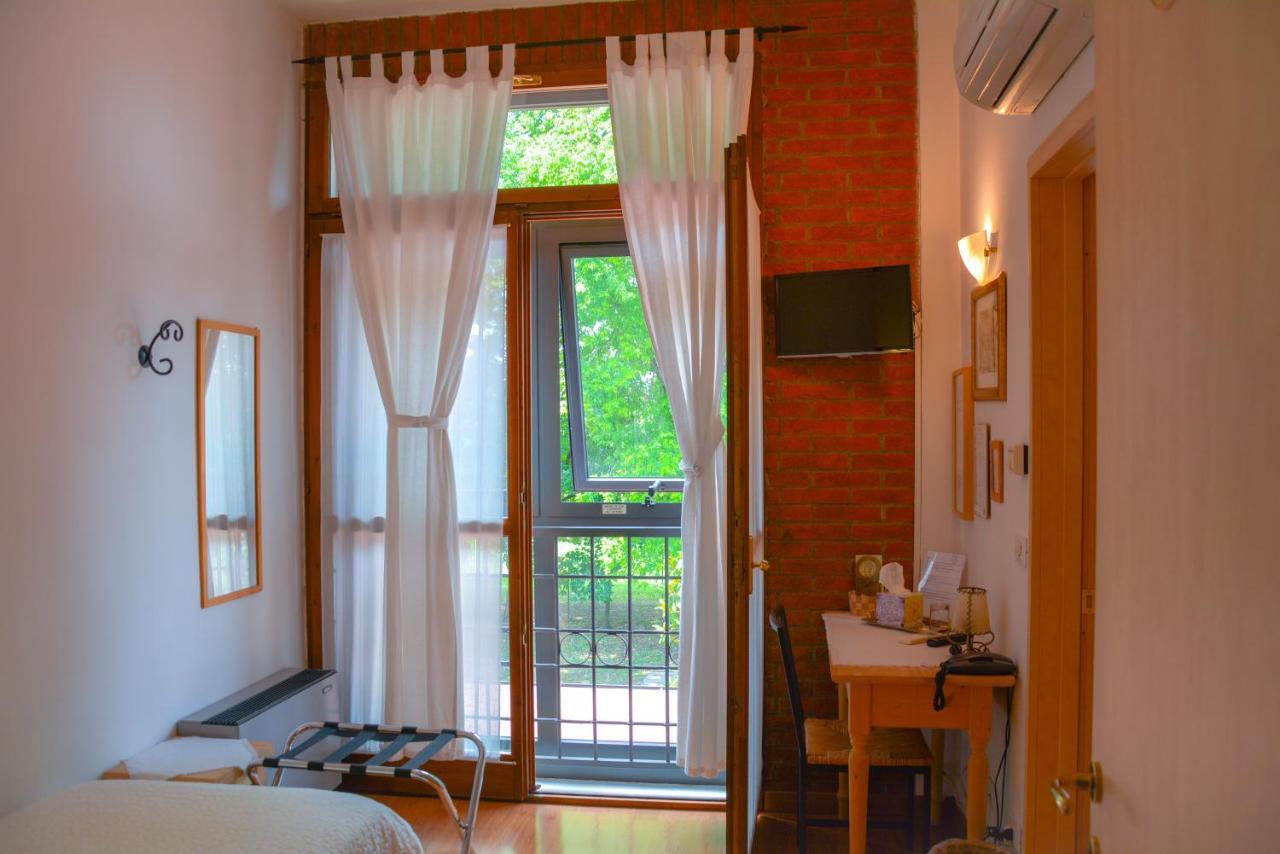 Le Tuie Villa Bologna Buitenkant foto