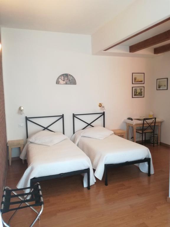 Le Tuie Villa Bologna Buitenkant foto
